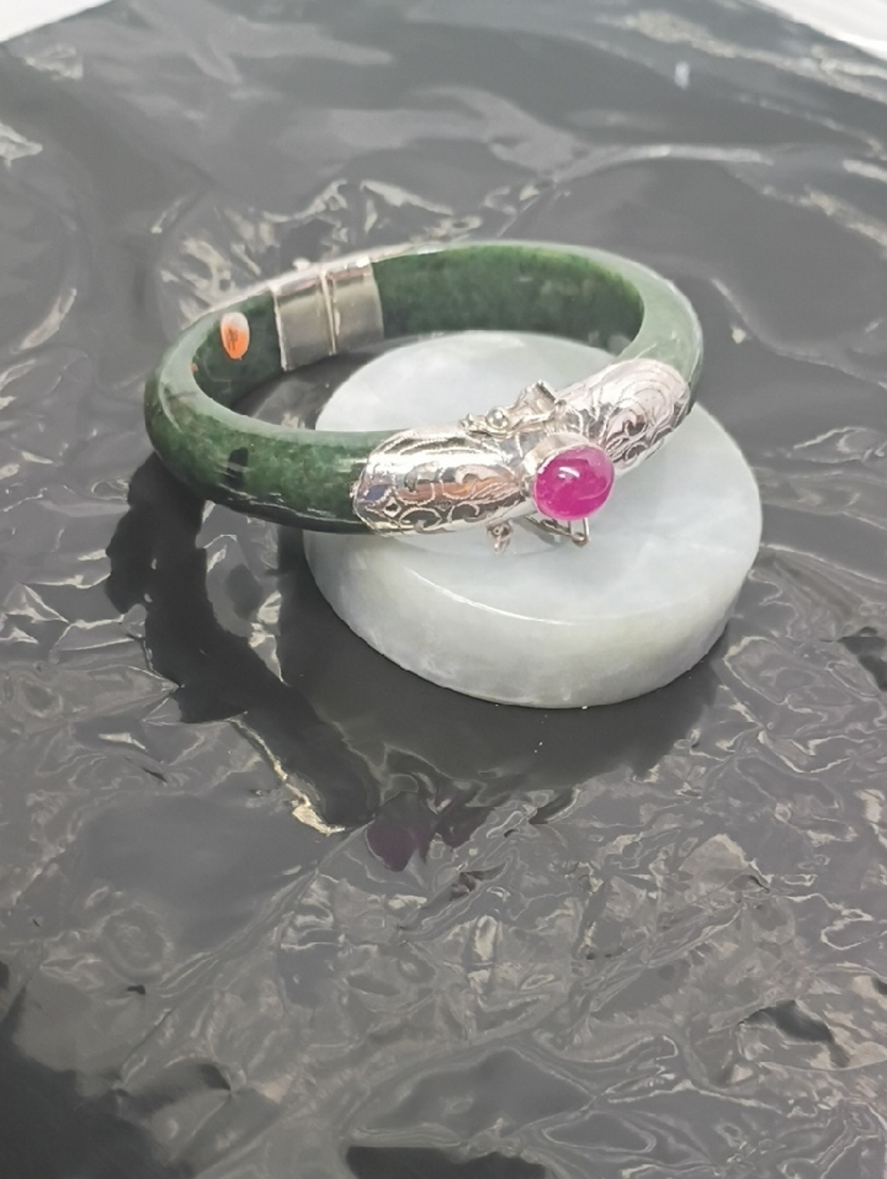 Jadeite Bangle